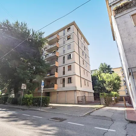 Guesthost - Ida Near The Station! Mestre